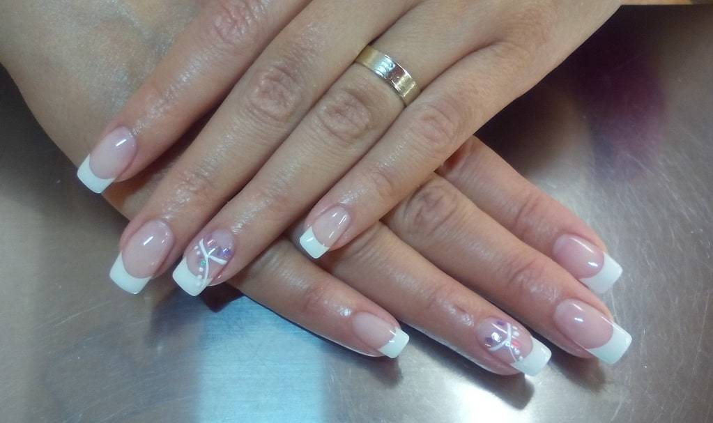 Guide complet pour choisir un sèche-ongles adapté à vos besoins